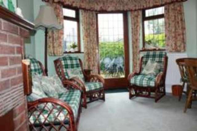  Image of 4 bedroom Bungalow for sale in Valley Road Ipswich IP1 at Ipswich Suffolk Ipswich, IP1 4PE