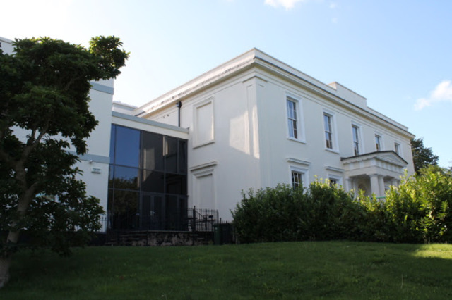  Image of 2 bedroom Apartment to rent in Isleworth Road Exeter EX4 at Isleworth Road  Exeter, EX4 1RG