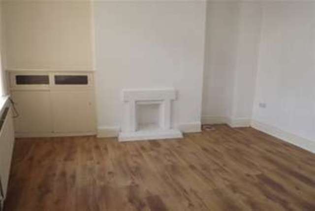  Image of 1 bedroom Detached house to rent in Ivy Street Burnley BB10 at Burnley, BB10 1TA