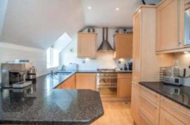  Image of 2 bedroom Flat for sale in South Road Faversham ME13 at South Road Faversham Faversham, ME13 7JN