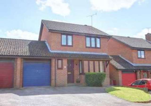  Image of 3 bedroom Detached house for sale in Jenner Way Romsey SO51 at Jenner Way Halterworth Romsey, SO51 8PD