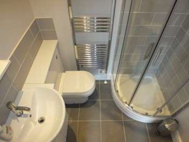 Image of 1 bedroom Detached house to rent in Jesse Terrace Reading RG1 at Reading Berkshire Reading, RG1 7RS