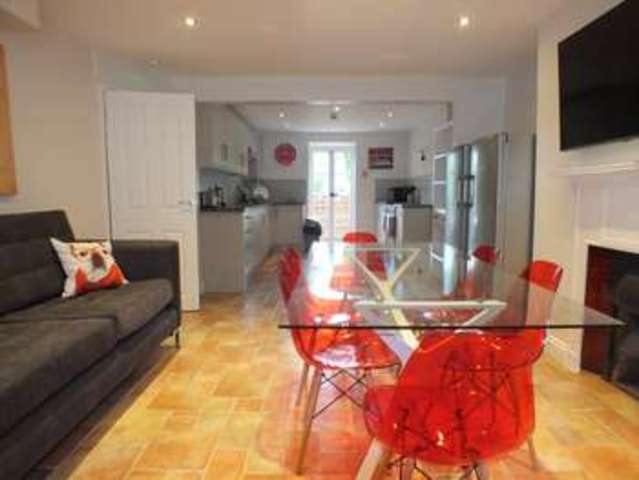  Image of 1 bedroom Detached house to rent in Jesse Terrace Reading RG1 at Reading Berkshire Reading, RG1 7RS