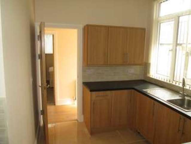  Image of 1 bedroom Flat to rent in John Street Porthcawl CF36 at Porthcawl  Porthcawl, CF36 3AP