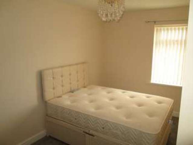  Image of 2 bedroom Flat to rent in John Street Porthcawl CF36 at Porthcawl  Porthcawl, CF36 3AP