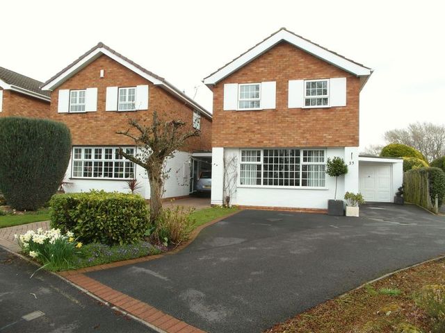  Image of 3 bedroom Detached house for sale in Juniper Row Newport TF10 at Juniper Row  Newport, TF10 7RT