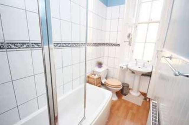  Image of 2 bedroom Flat for sale in Kenmure Street Glasgow G41 at Kenmure Street Pollokshields Glasgow, G41 2LE
