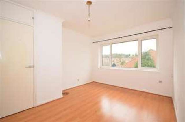  Image of 4 bedroom Semi-Detached house for sale in Kent Close Rochester ME1 at Rochester Kent Rochester, ME1 2UP