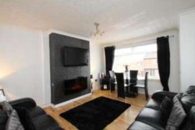  Image of 2 bedroom Semi-Detached house for sale in Kinglass Road Bearsden Glasgow G61 at Bearsden Glasgow Bearsden, G61 1JR