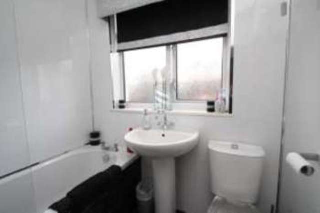  Image of 2 bedroom Semi-Detached house for sale in Kinglass Road Bearsden Glasgow G61 at Bearsden Glasgow Bearsden, G61 1JR