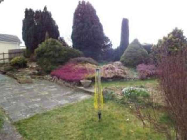  Image of 3 bedroom Bungalow for sale in Culver Park Close Kingsbridge TQ7 at Kingsbridge Devon Kingsbridge, TQ7 1LD