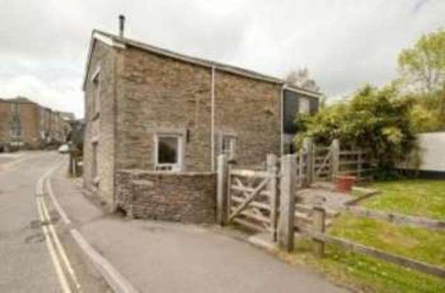  Image of 2 bedroom Detached house for sale in Duncombe Street Kingsbridge TQ7 at Kingsbridge Devon Kingsbridge, TQ7 1LR