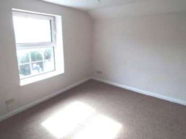  Image of 2 bedroom Detached house for sale in Duncombe Street Kingsbridge TQ7 at Kingsbridge Devon Kingsbridge, TQ7 1LR