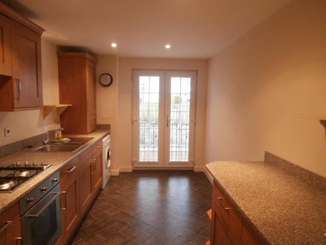  Image of 2 bedroom Flat to rent in Kirktonholme Gardens East Kilbride Glasgow G74 at East Kilbride South Lanarkshire South Lanarkshire, G74 1BT