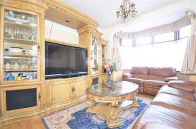  Image of 5 bedroom Terraced house for sale in Langham Drive Chadwell Heath Romford RM6 at Chadwell Heath Essex Chadwell Heath, RM6 4TD