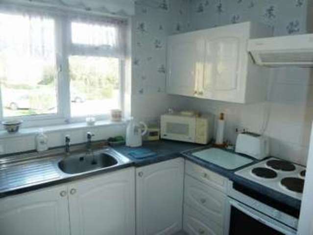  Image of 1 bedroom Flat for sale in Larks Meade Earley Reading RG6 at Larks Meade  Reading, RG6 5TA