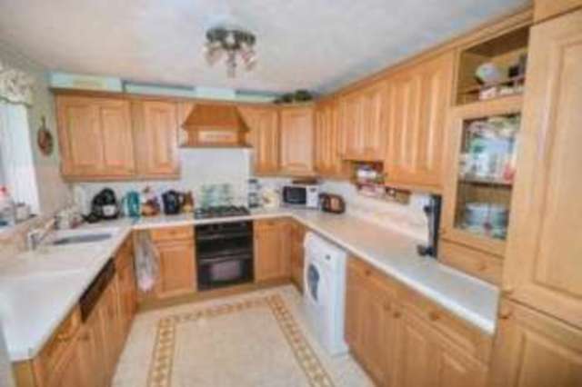  Image of 4 bedroom Detached house for sale in Larkspur Close Littlehampton BN17 at Littlehampton West Sussex Toddington, BN17 6WB