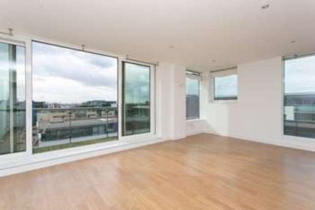  Image of 3 bedroom Penthouse for sale in Albert Basin Way London E16 at Albert Basin Way  London, E16 2QP