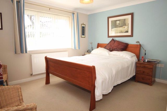  Image of 4 bedroom Detached house for sale in Lawnswood Close Dibden Purlieu Southampton SO45 at Lawnswood Close  Dibden Purlieu, Southampton, SO45 4AX