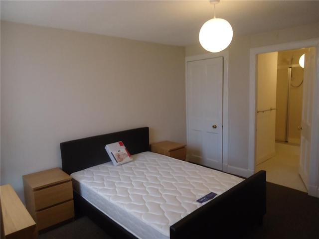  Image of 2 bedroom Flat to rent in Leamington Terrace Edinburgh EH10 at Bruntsfield Edinburgh Edinburgh, EH10 4JT