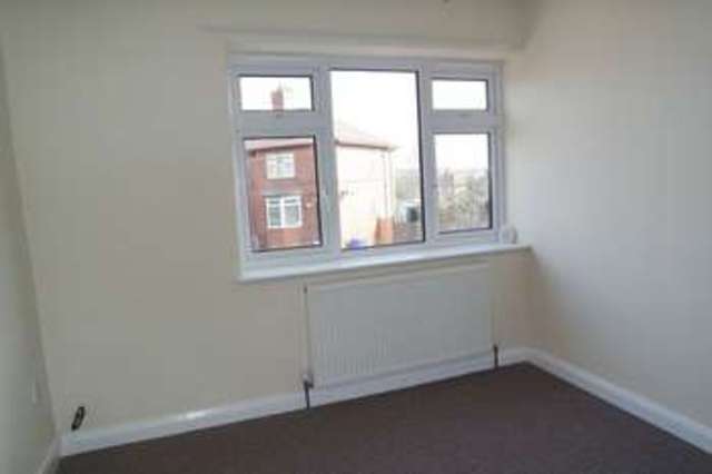  Image of 3 bedroom Semi-Detached house to rent in Leason Road Longton Stoke-on-Trent ST3 at Leason Road Meir Stoke-On-Trent, ST3 6AY