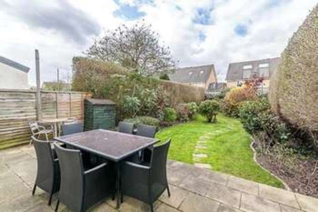  Image of 3 bedroom End of Terrace for sale in Leckford Road London SW18 at Wandsworth London Earlsfield, SW18 3PT