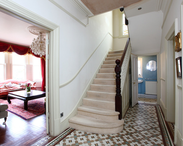 Image of 6 bedroom Semi-Detached house for sale in Lewisham Park London SE13 at Lewisham Park  Hither Green, SE13 6QZ
