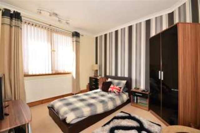  Image of 3 bedroom Terraced house for sale in Lichfield Road Portsmouth PO3 at Portsmouth Hampshire Portsmouth, PO3 6DD