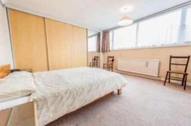  Image of 3 bedroom Detached house for sale in Keswick Drive Lightwater GU18 at Lightwater Surrey Lightwater, GU18 5XD