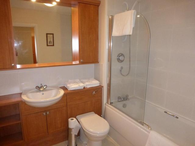  Image of 2 bedroom Flat to rent in Links Road Aberdeen AB24 at City Centre Aberdeen Aberdeen, AB24 5DJ