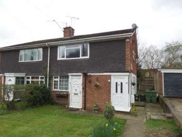  Image of 2 bedroom Maisonette for sale in Little Linford Lane Newport Pagnell MK16 at Newport Pagnell, MK16 8DL