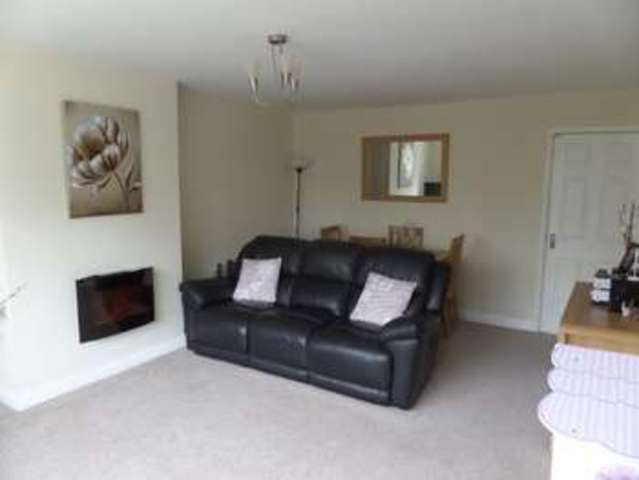  Image of 2 bedroom Maisonette for sale in Little Linford Lane Newport Pagnell MK16 at Newport Pagnell, MK16 8DL