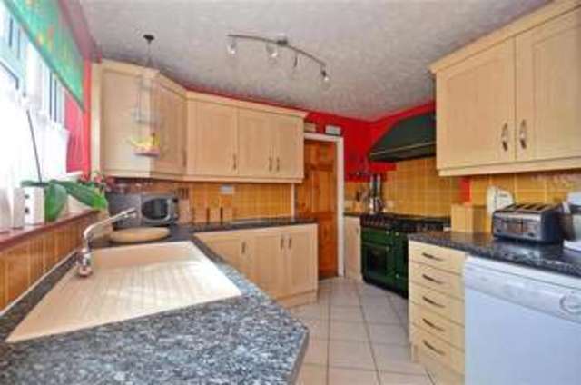  Image of 4 bedroom Terraced house for sale in Little Lullaway Laindon Basildon SS15 at Basildon Essex Basildon, SS15 5JJ