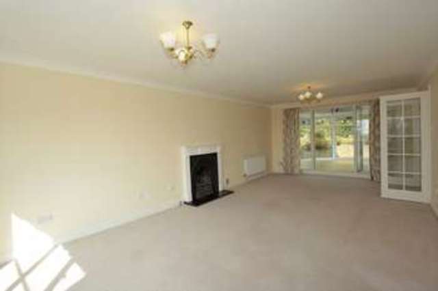 Image of 4 bedroom Detached house for sale in Littlewood Lane Buxted Uckfield TN22 at Littlewood Lane Buxted Uckfield, TN22 4LW