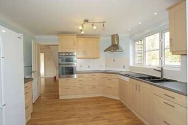  Image of 4 bedroom Detached house for sale in Littlewood Lane Buxted Uckfield TN22 at Littlewood Lane Buxted Uckfield, TN22 4LW