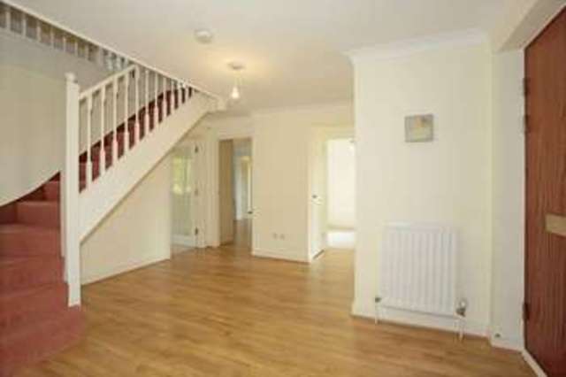  Image of 4 bedroom Detached house for sale in Littlewood Lane Buxted Uckfield TN22 at Littlewood Lane Buxted Uckfield, TN22 4LW