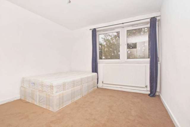  Image of 2 bedroom Apartment to rent in Livermere Road London E8 at Livermere Road Hackney London, E8 4LQ