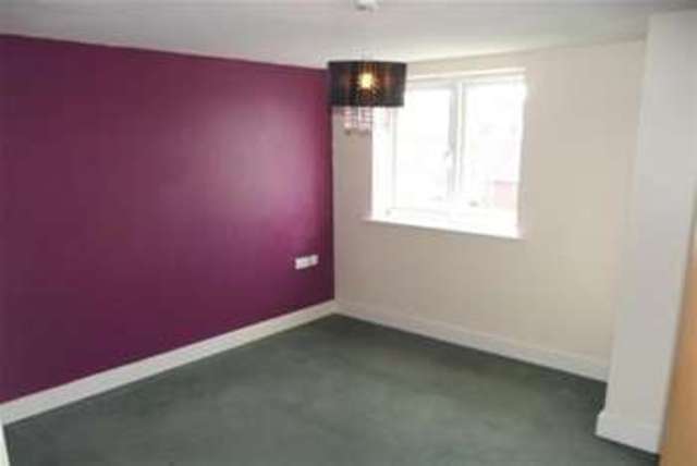  Image of 2 bedroom Flat to rent in Livingston Avenue Wythenshawe Manchester M22 at Manchester, M22 1BY