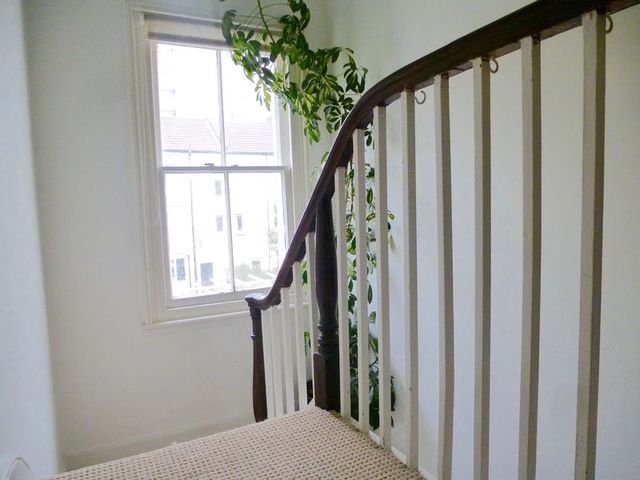  Image of 2 bedroom Flat to rent in Livingstone Road Hove BN3 at Livingstone Road  Hove, BN3 3WP