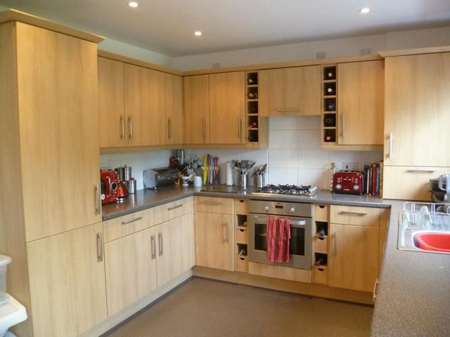  Image of 3 bedroom Terraced house to rent in Lochty Park Kinglassie Lochgelly KY5 at Kinglassie Fife Fife, KY5 0YU