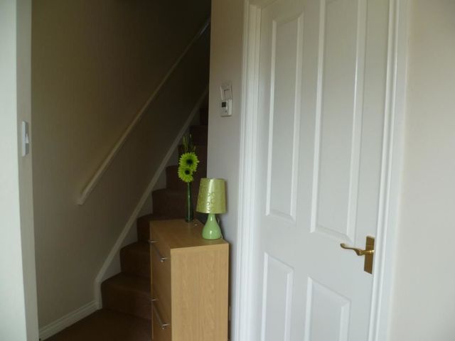 Image of 3 bedroom Terraced house to rent in Lochty Park Kinglassie Lochgelly KY5 at Kinglassie Fife Fife, KY5 0YU