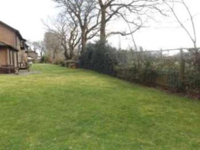 Image of 2 bedroom Retirement Property for sale in Old Common Gardens Locks Heath Southampton SO31 at Locks Heath Southampton Locks Heath, SO31 6AX