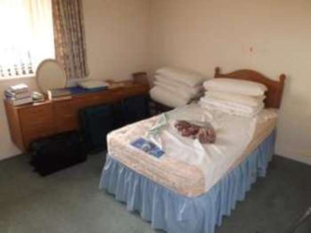  Image of 2 bedroom Retirement Property for sale in Old Common Gardens Locks Heath Southampton SO31 at Locks Heath Southampton Locks Heath, SO31 6AX
