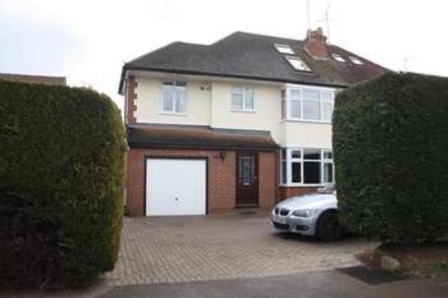  Image of 5 bedroom Semi-Detached house for sale in Loddon Bridge Road Woodley Reading RG5 at Woodley, RG5 4BS