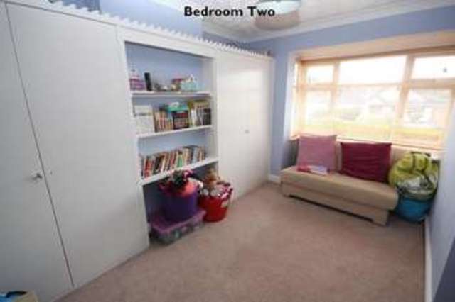  Image of 5 bedroom Semi-Detached house for sale in Loddon Bridge Road Woodley Reading RG5 at Woodley, RG5 4BS
