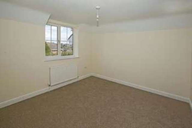  Image of 4 bedroom Detached house for sale in Long Lane Tilehurst Reading RG31 at 197b Long Lane  Reading, RG31 6YW