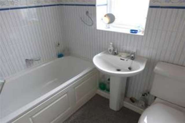  Image of 2 bedroom Semi-Detached house to rent in Long Mynd Road Northfield Birmingham B31 at Birmingham, B31 1HJ