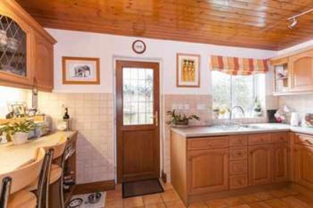  Image of 4 bedroom Detached house for sale in Thame Road Longwick Princes Risborough HP27 at Thame Road Longwick Princes Risborough, HP27 9SW