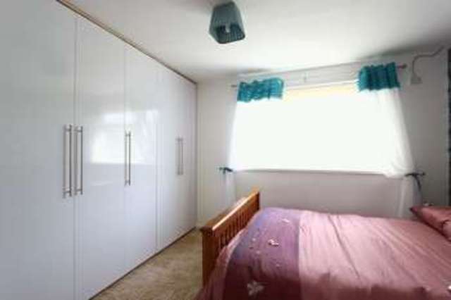  Image of 4 bedroom Semi-Detached house for sale in Lorne Close Hull HU2 at Lorne Close  Hull, HU2 0AJ