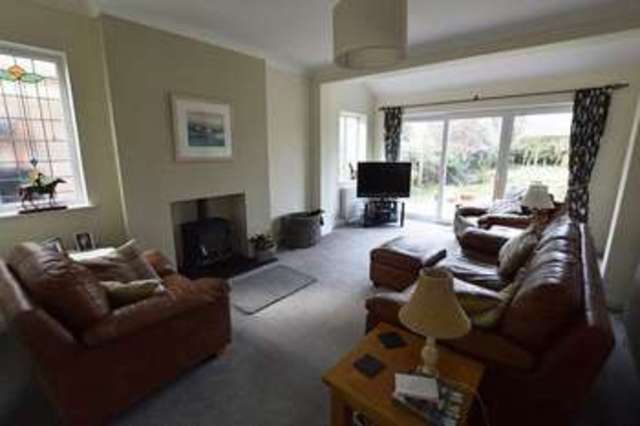  Image of 4 bedroom Detached house for sale in Loughborough Road Rothley Leicester LE7 at Loughborough Road  Rothley, LE7 7NJ